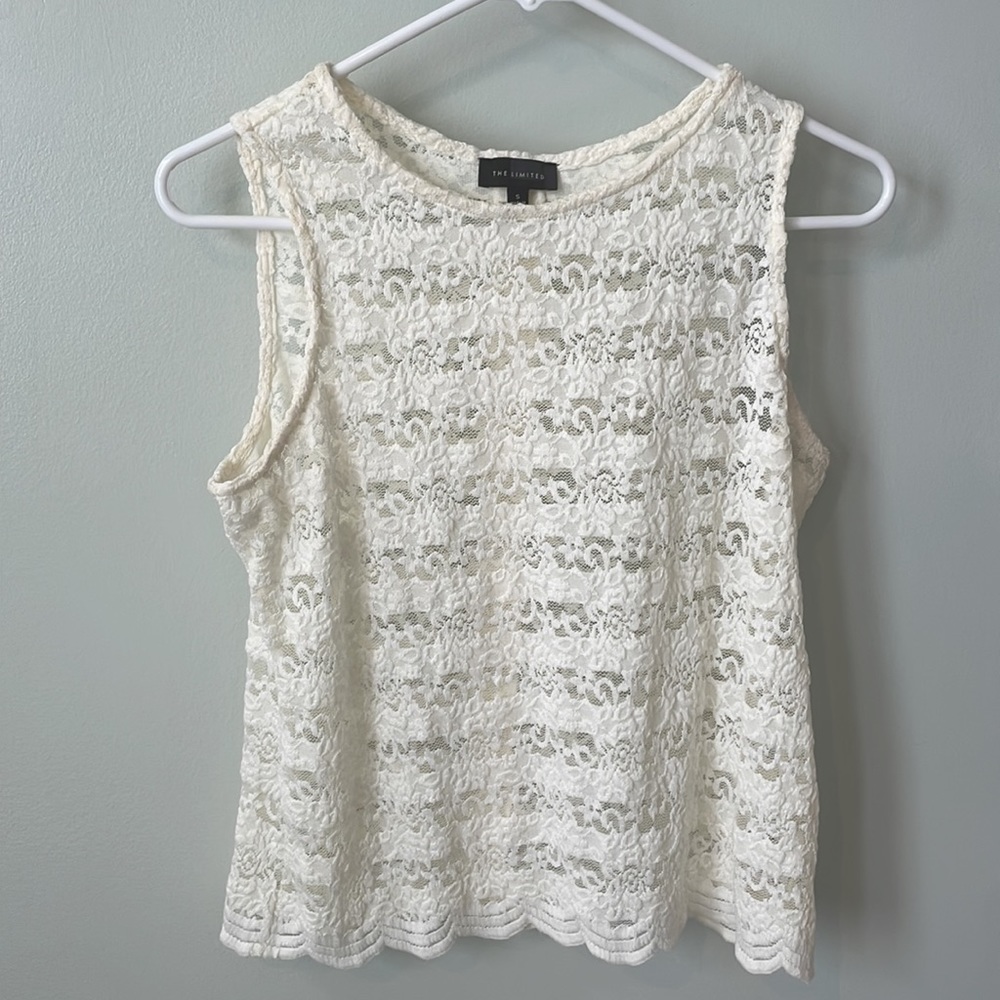 The Limited tank lace blouse 🍨